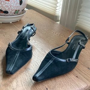 Anne Klein black suede sling back kitten heels